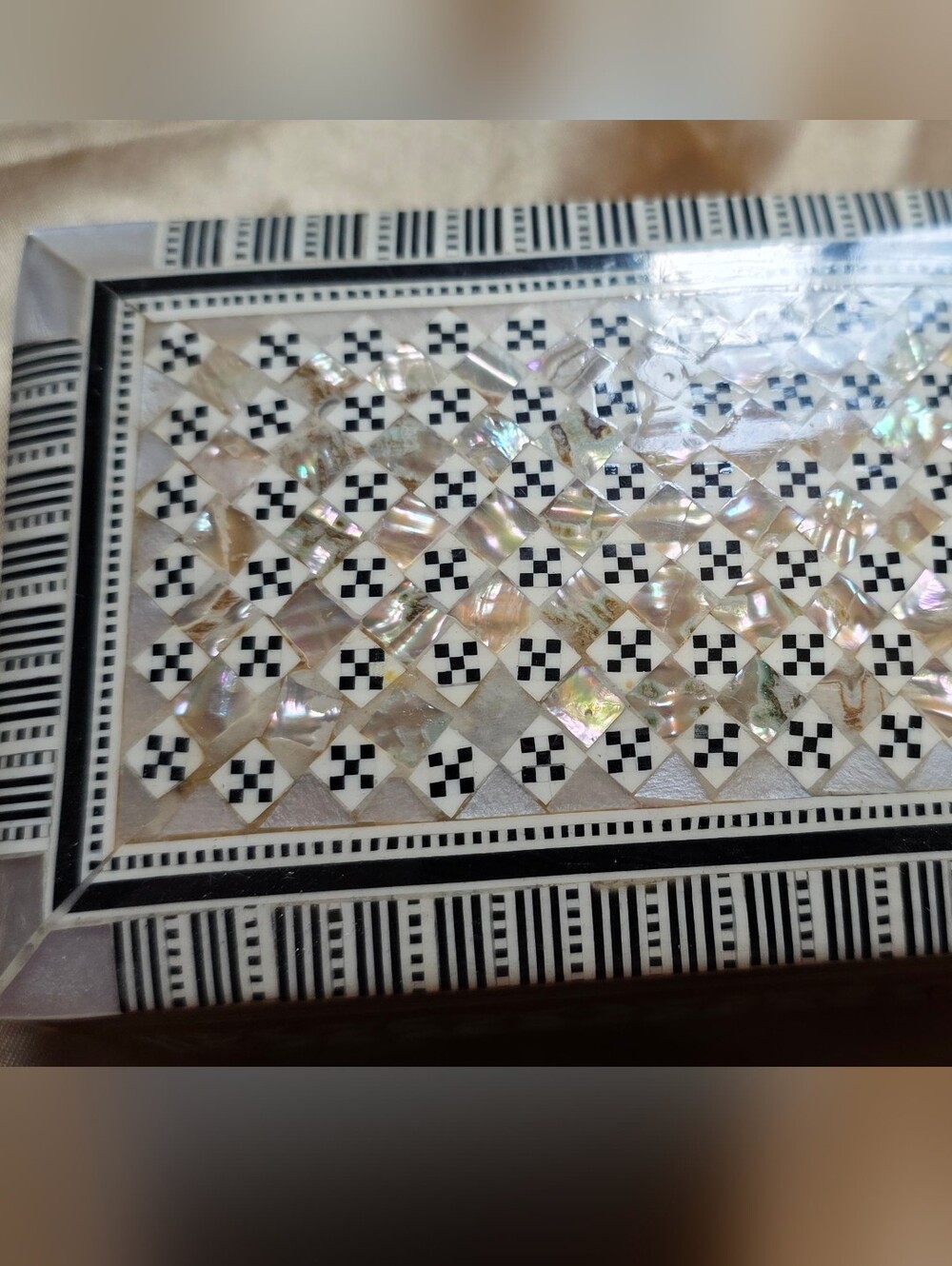 Inlaid Mother of Pearl Checkerboard Mosaic Wooden Box